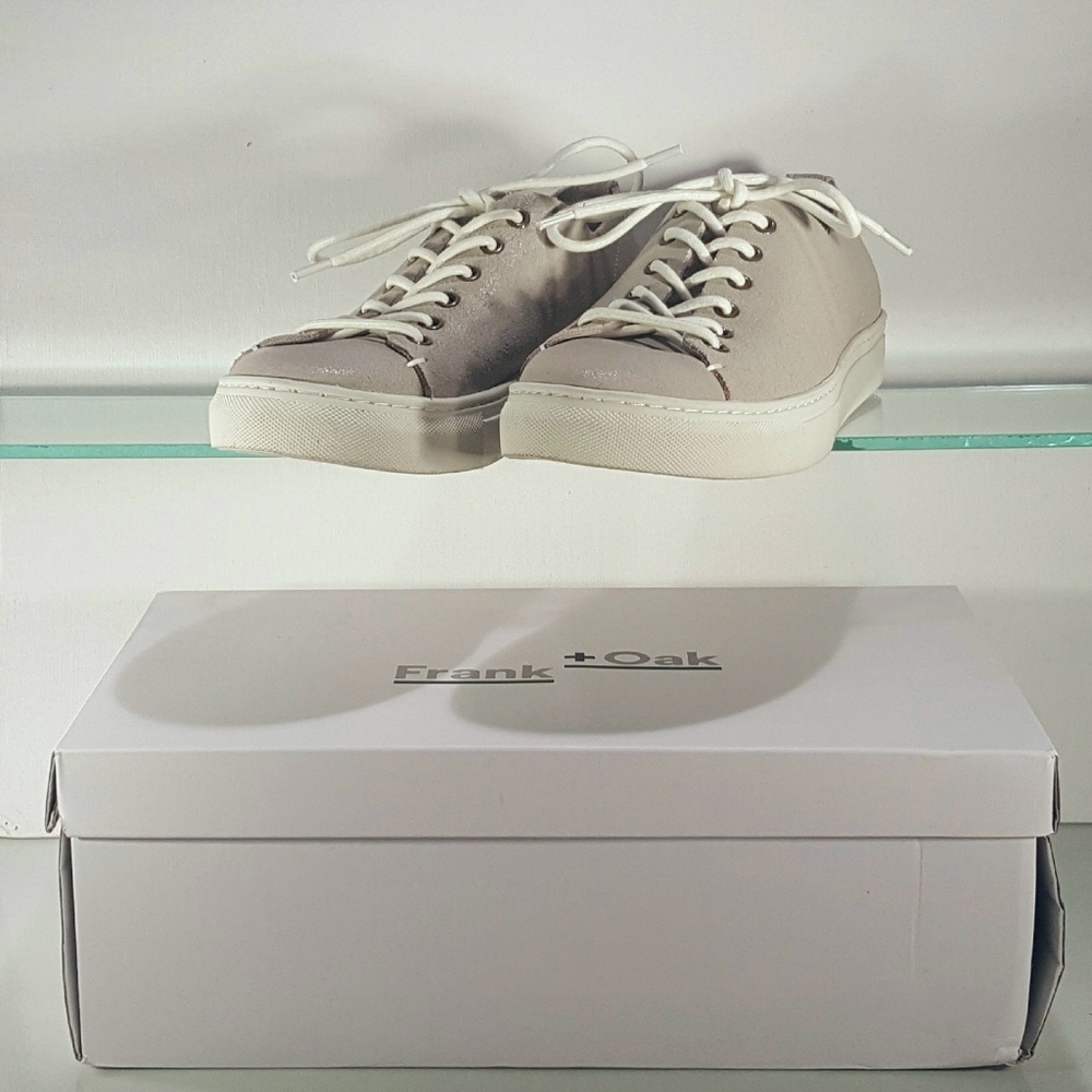 Frank & Oak Cracked Leather Low Tennis Shoes EUC